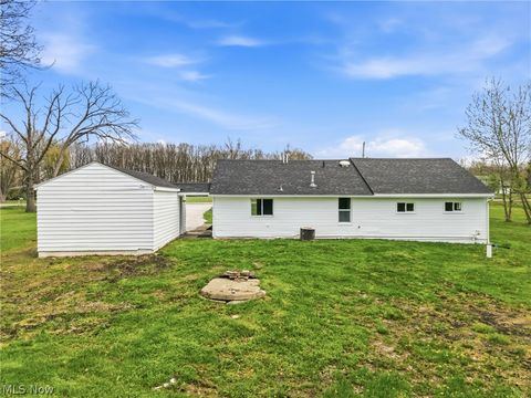 Tiny photo for 847 State Route 534 NW, Newton Falls, OH 44444 (MLS # 5202730)