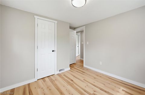 Tiny photo for 847 State Route 534 NW, Newton Falls, OH 44444 (MLS # 5202730)