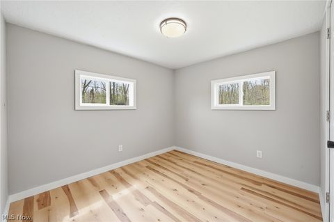 Tiny photo for 847 State Route 534 NW, Newton Falls, OH 44444 (MLS # 5202730)