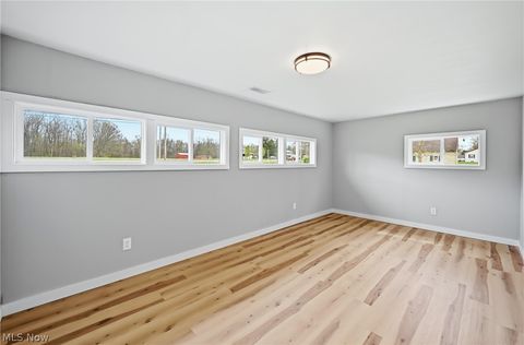 Tiny photo for 847 State Route 534 NW, Newton Falls, OH 44444 (MLS # 5202730)