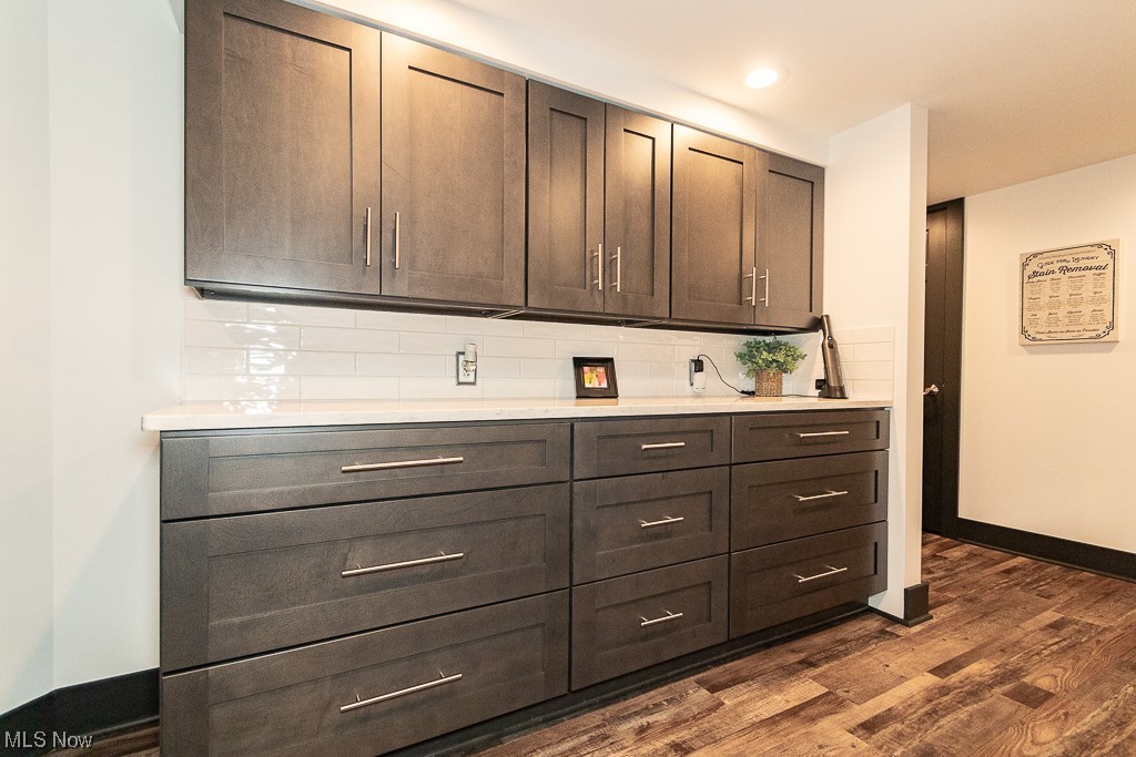 Nearing Wood D - Residential