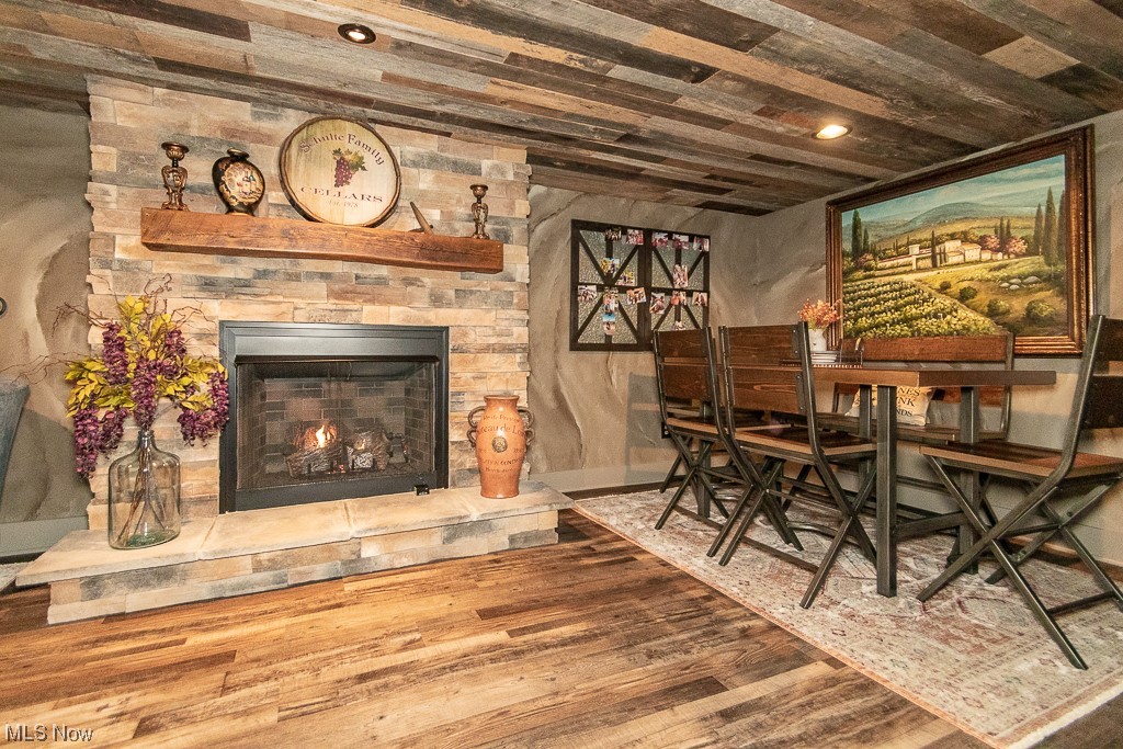 Nearing Wood D - Residential