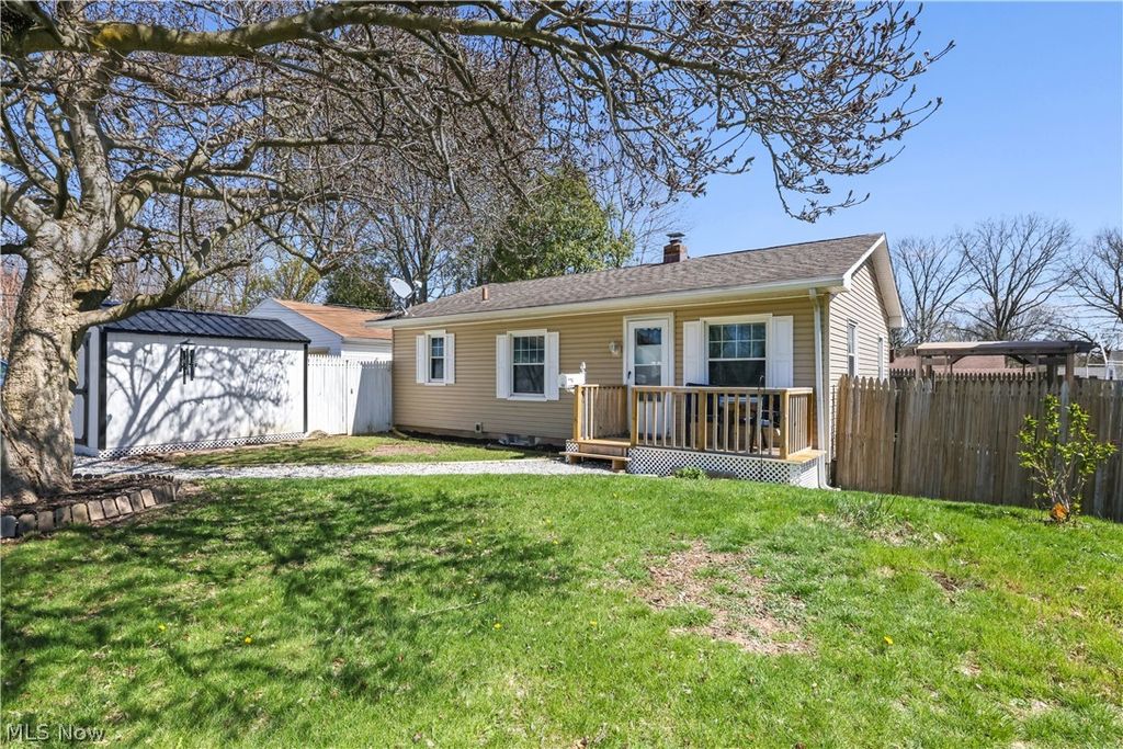 Photo of 169 Hillman Road, Akron, OH 44312 (MLS # 5199970)