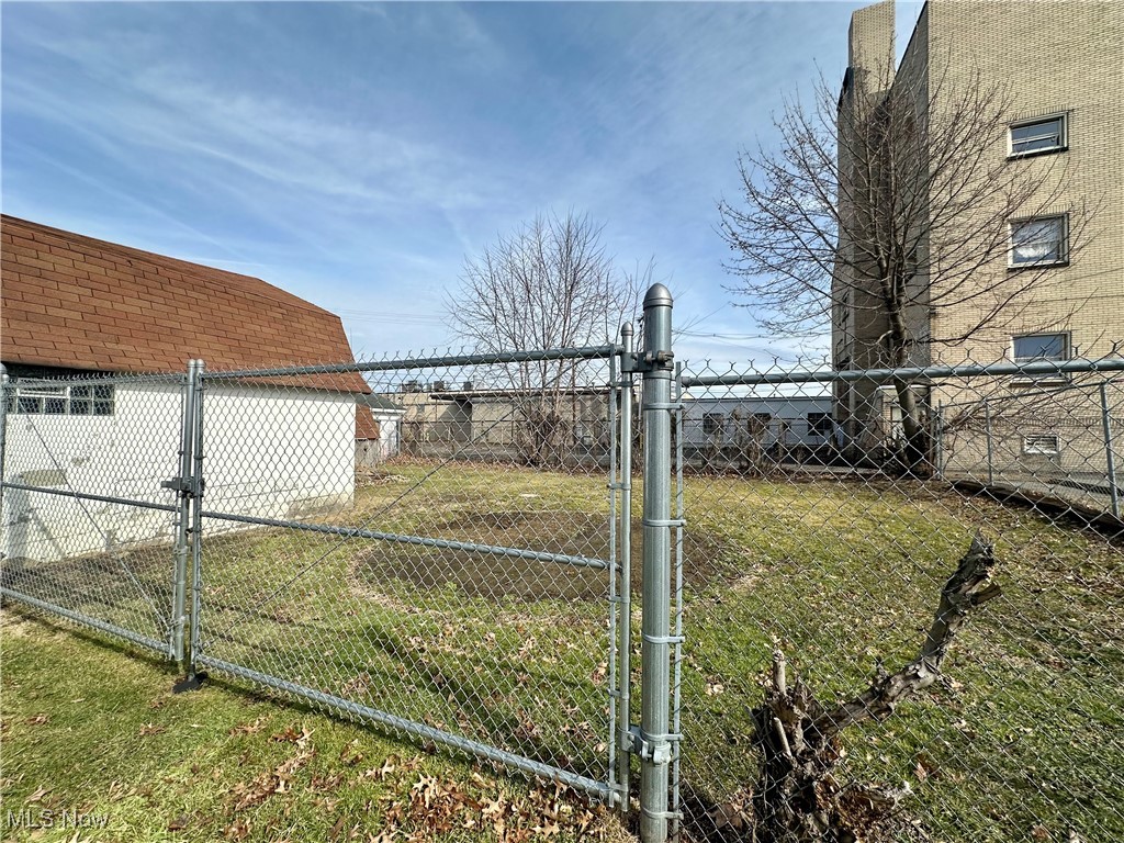 125 N Arlington Street, Niles, Ohio image 4
