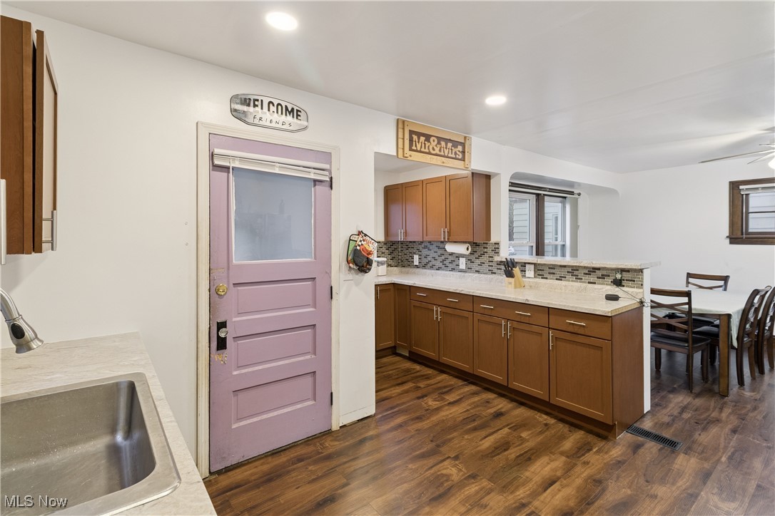 Walton Realty Cos Jefferson P - Residential