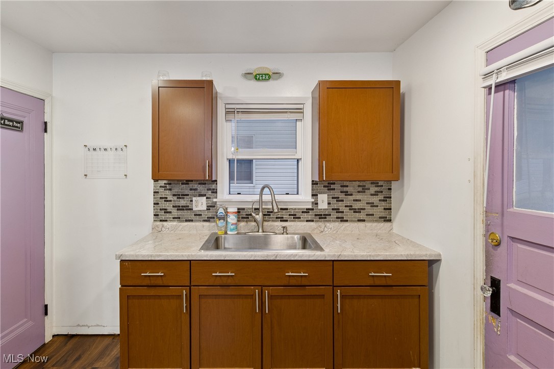 Walton Realty Cos Jefferson P - Residential