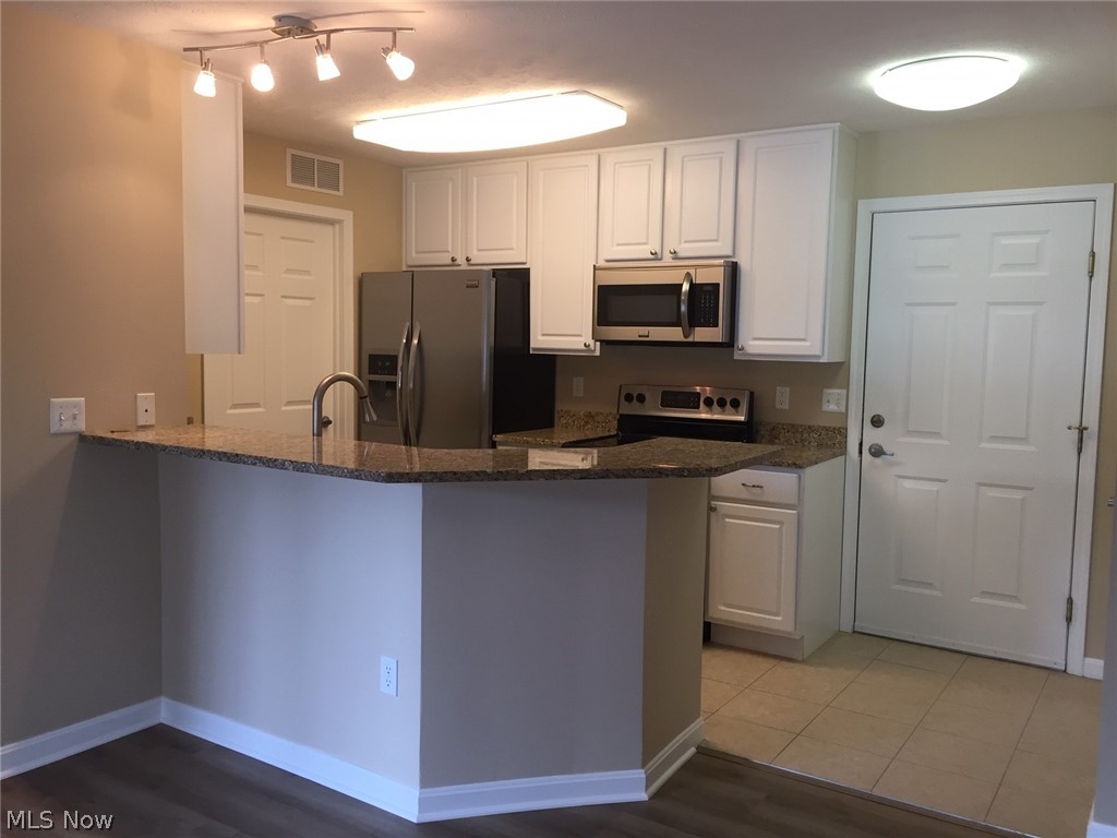 Chandlers Lane - Residential