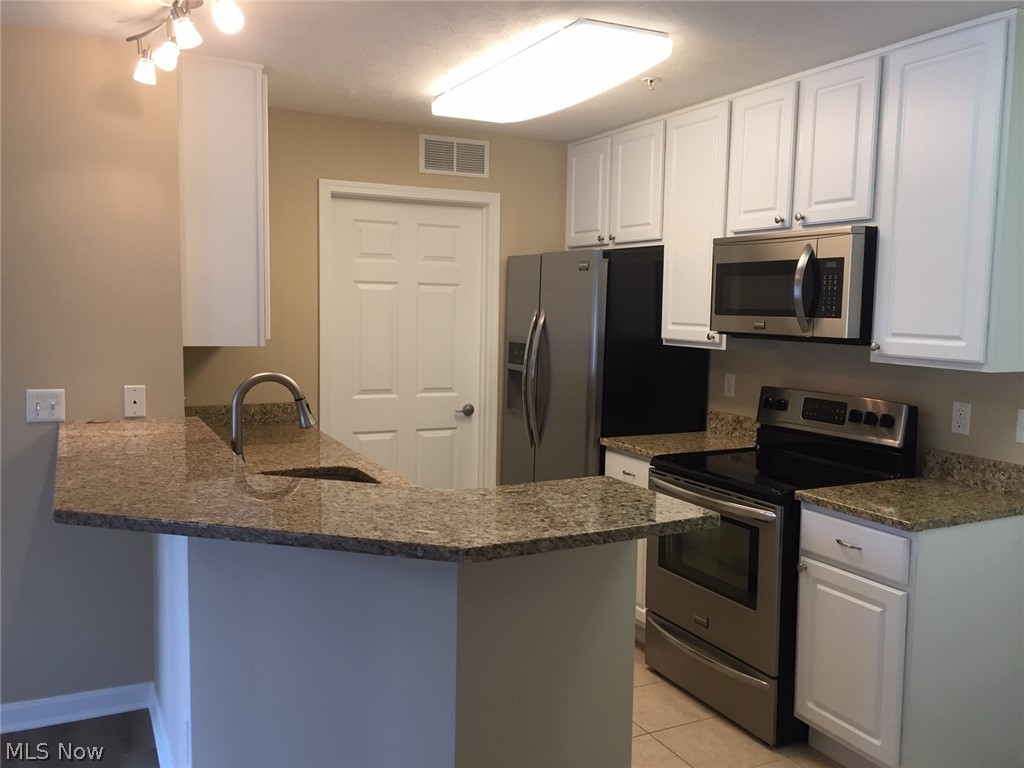 Chandlers Lane - Residential