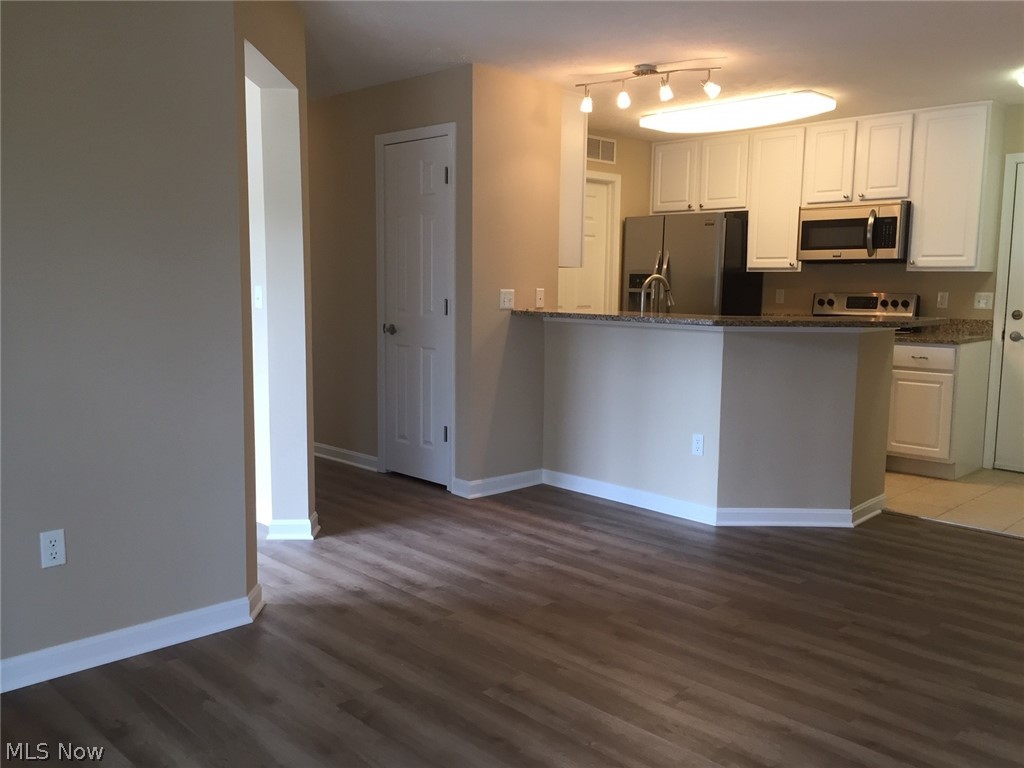 Chandlers Lane - Residential