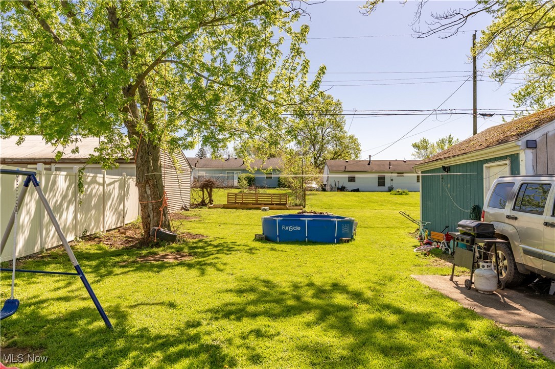 2414 Endrow Avenue, Canton, Ohio image 4