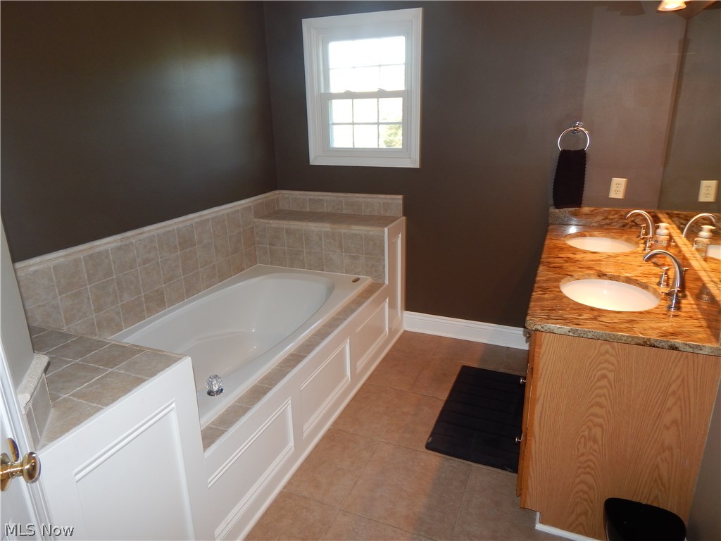 Eastwicke Farms Ph V - Residential