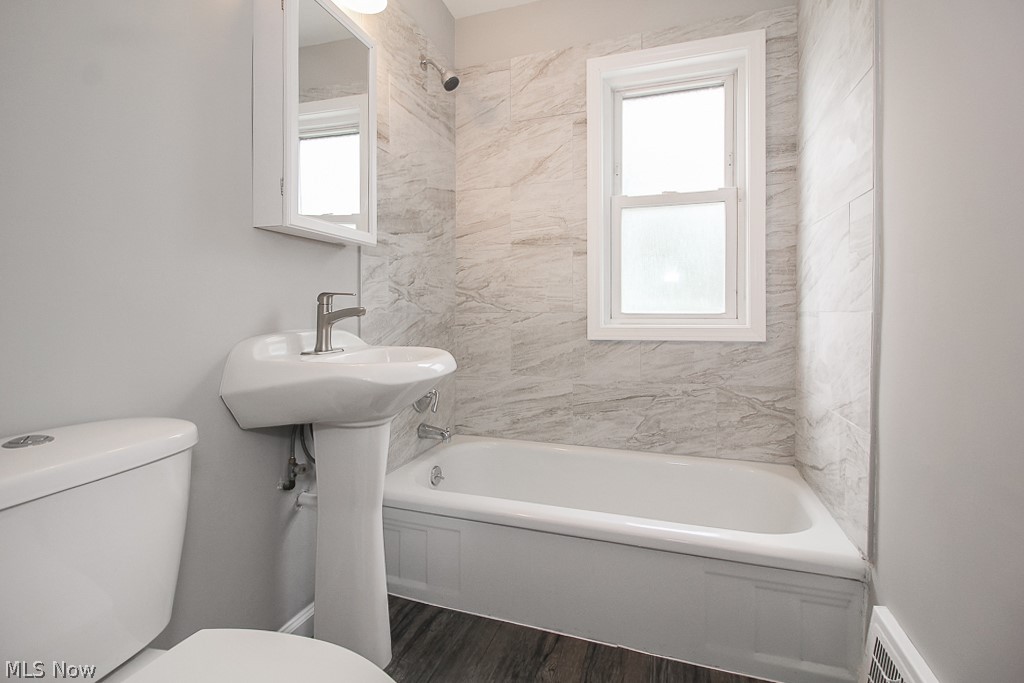 Hearthstone Land Cos Hearthst - Residential Lease