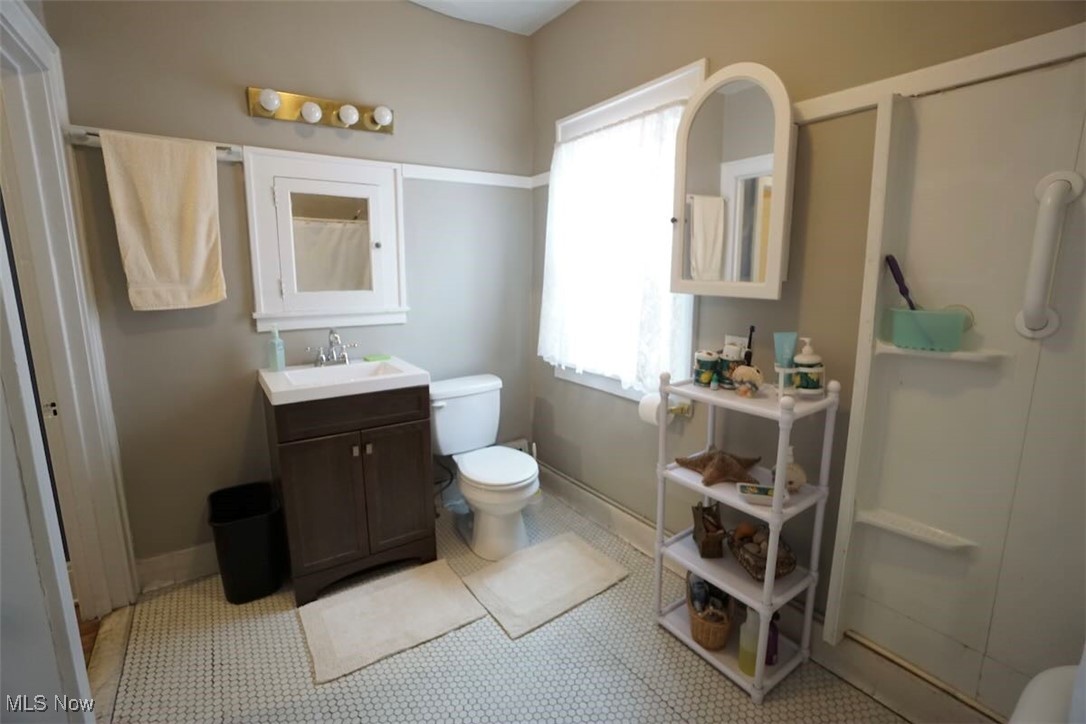 3201 Ashwood Road, Cleveland, Ohio image 17