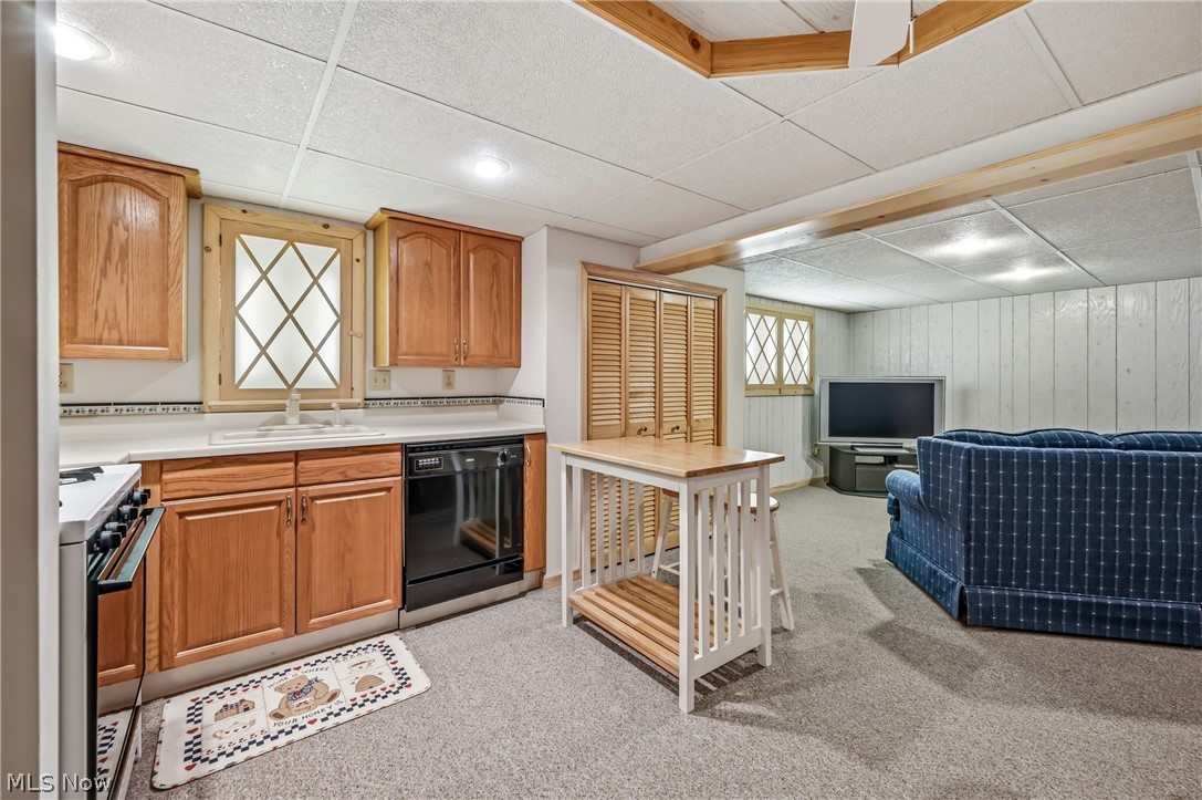 Greenfield Oval Condo - Residential