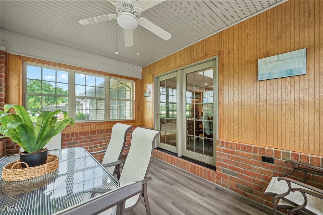 1135 Wheaton Circle, Massillon, Ohio image 14
