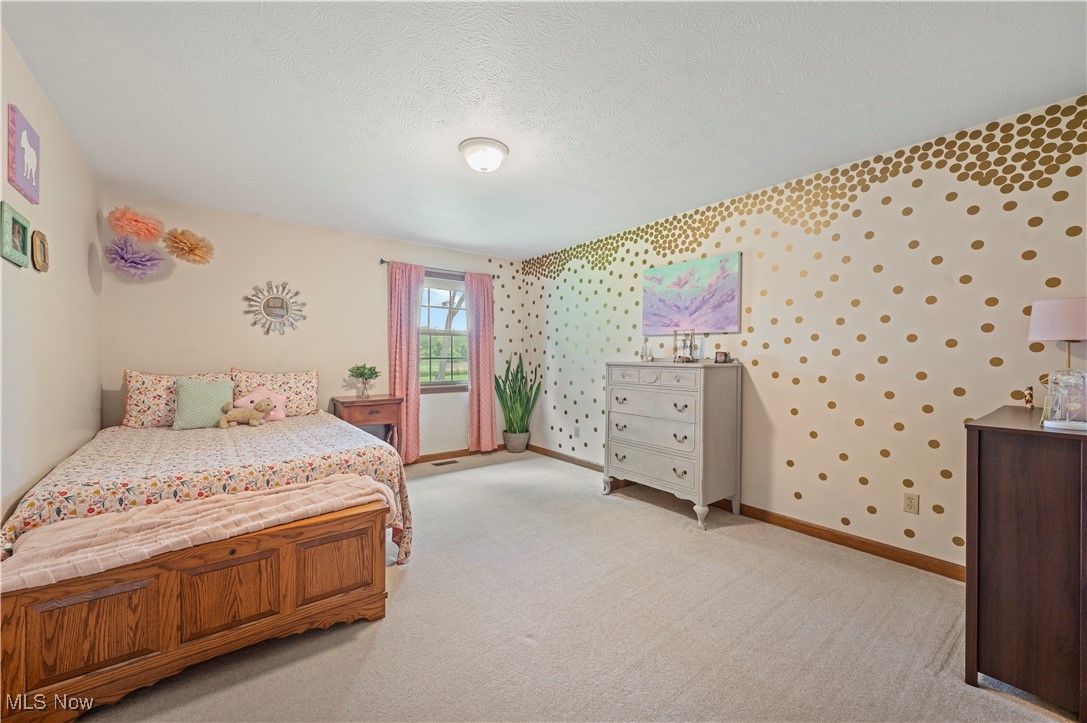 1135 Wheaton Circle, Massillon, Ohio image 25
