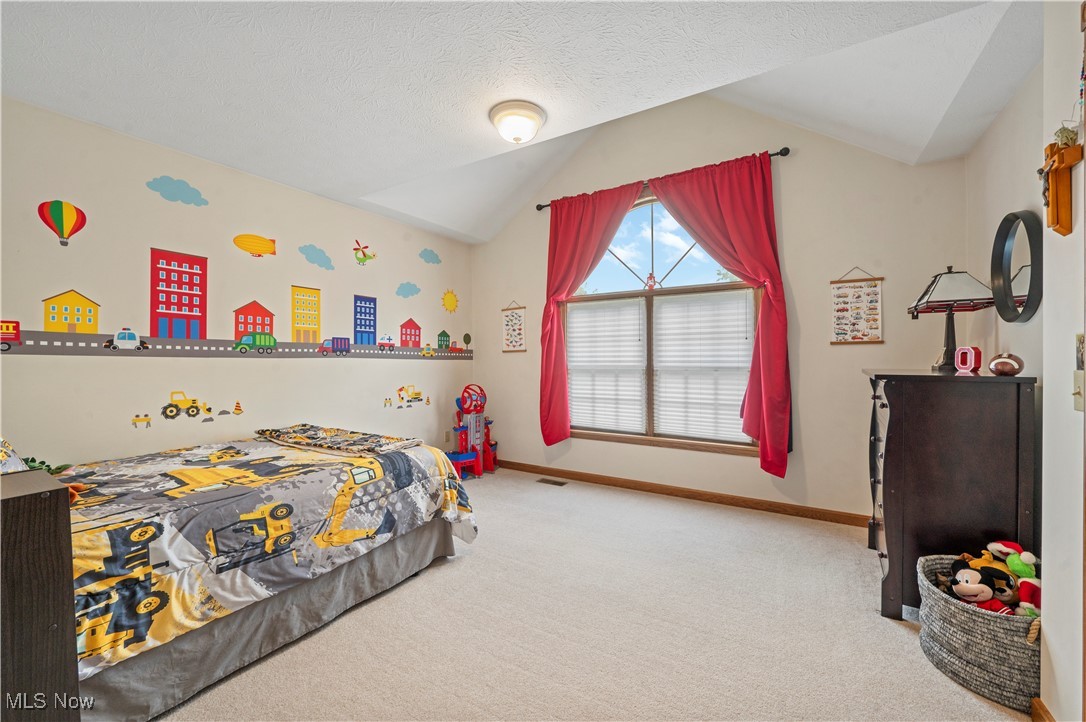 1135 Wheaton Circle, Massillon, Ohio image 23