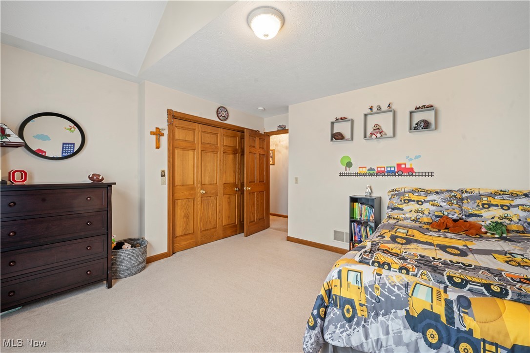 1135 Wheaton Circle, Massillon, Ohio image 22