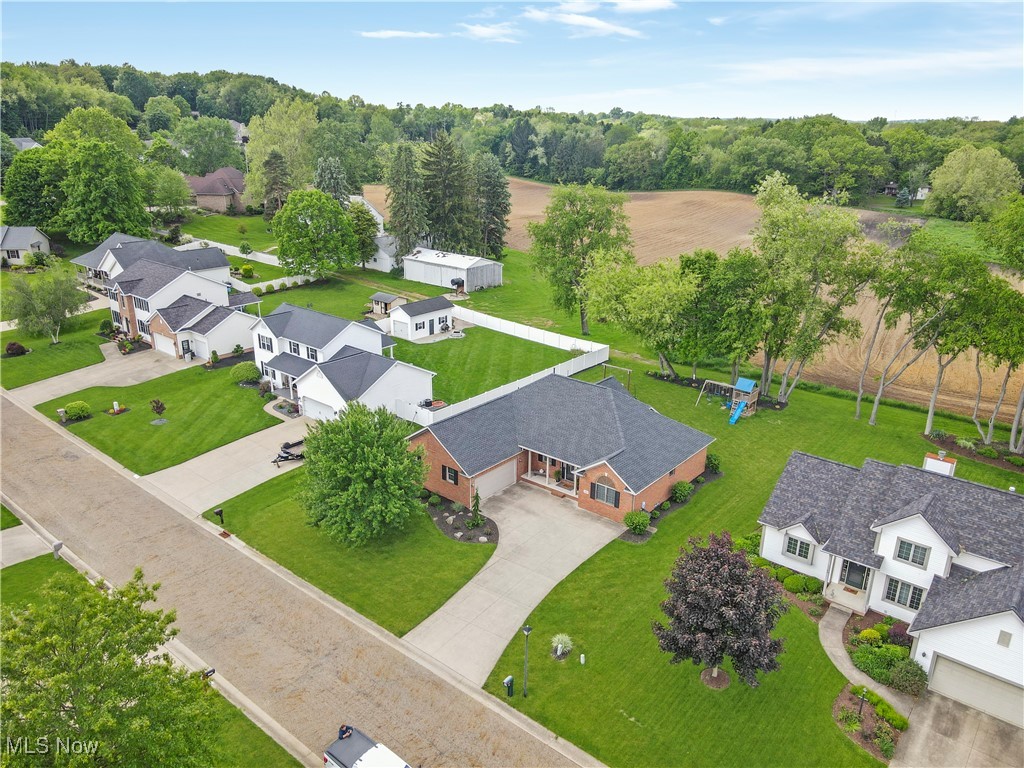 1135 Wheaton Circle, Massillon, Ohio image 45