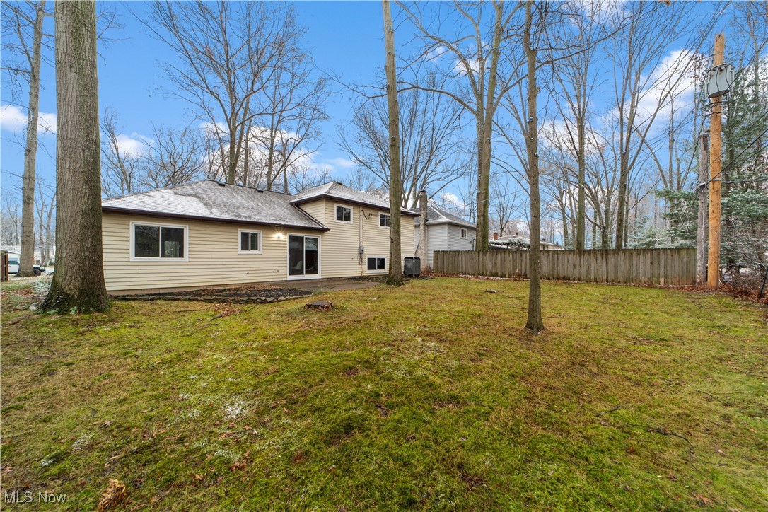 27855 Blossom Boulevard, North Olmsted, Ohio image 41