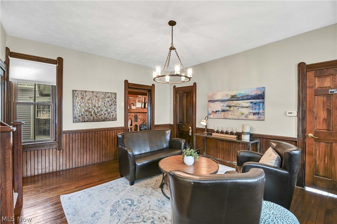 1119 Bassett Road