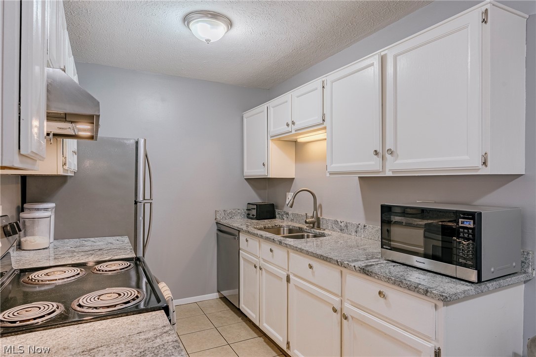 Cedarwood Village Condos 03 - Residential