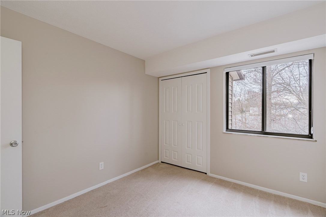 Cedarwood Village Condos 03 - Residential