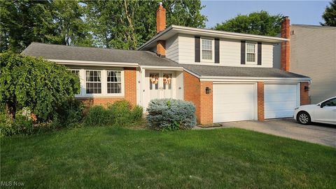 6115 Christman Drive, North Olmsted, OH 44070 - #: 5130305