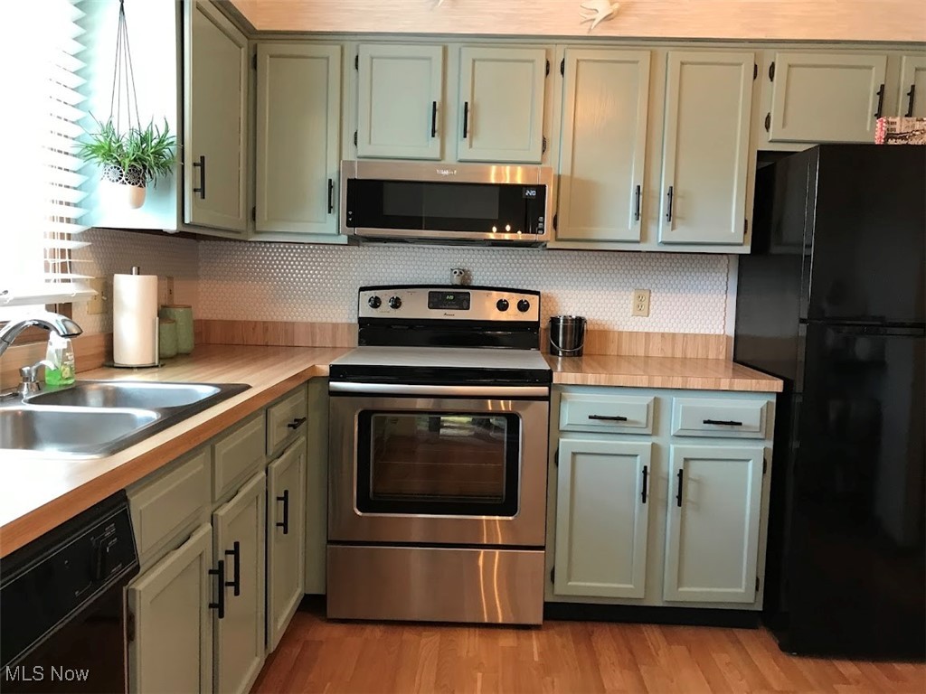7386 Eisenhower Drive #6, Youngstown, Ohio image 3