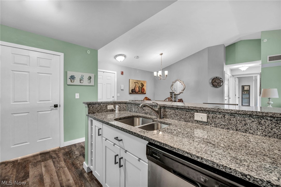 Chandlers Lane Condo - Residential