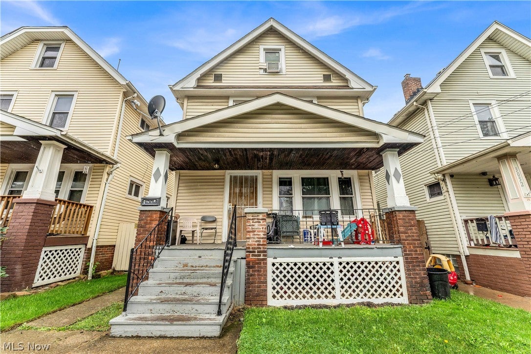 3056 W 104th Street