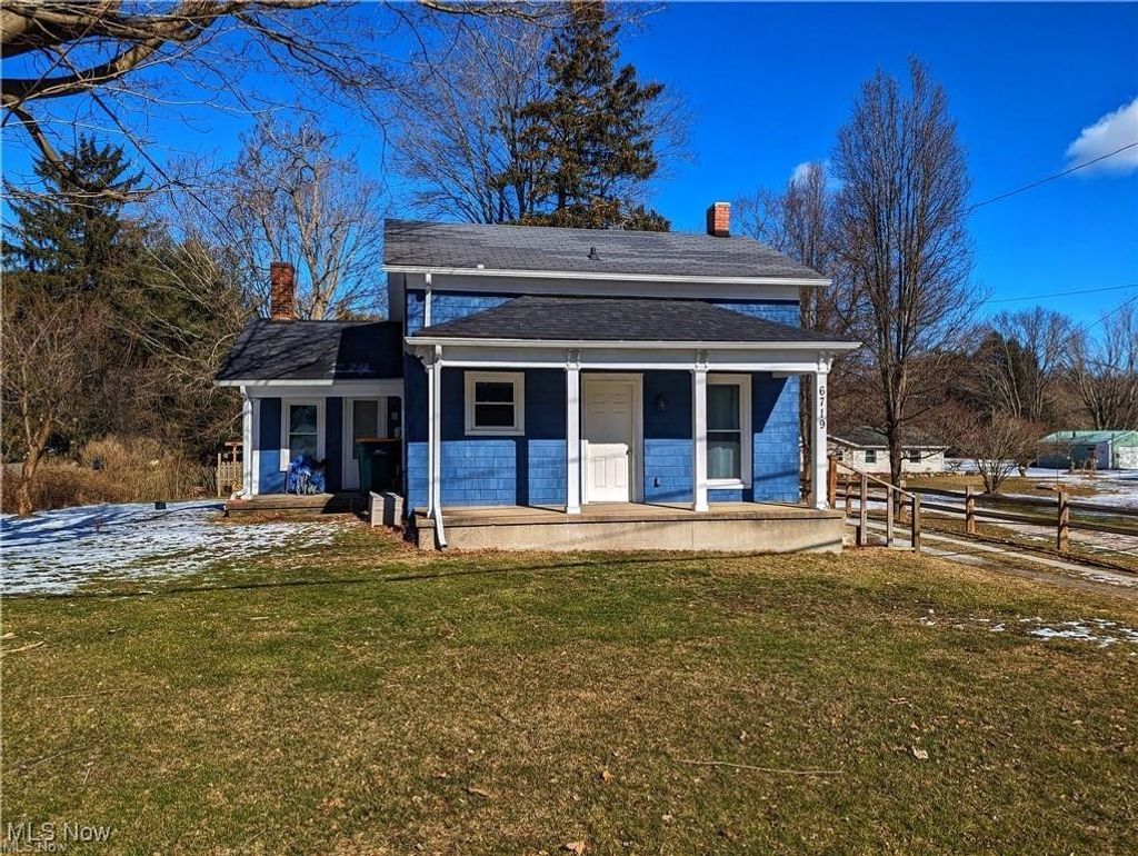 Photo of 6719 N Ridge Rd E, Ashtabula, OH 44041 (MLS # 5184535)