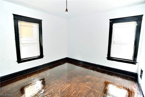 Tiny photo for 9501 Yale Avenue, Cleveland, OH 44108 (MLS # 5239386)