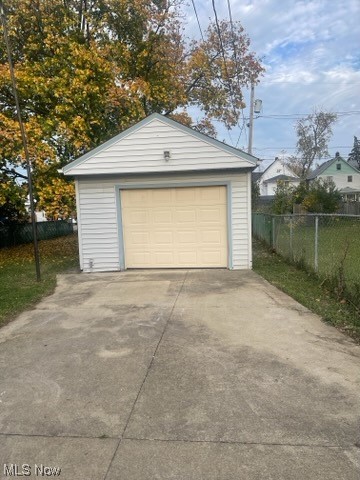 I D Lawler Trustees Add 01 - Residential