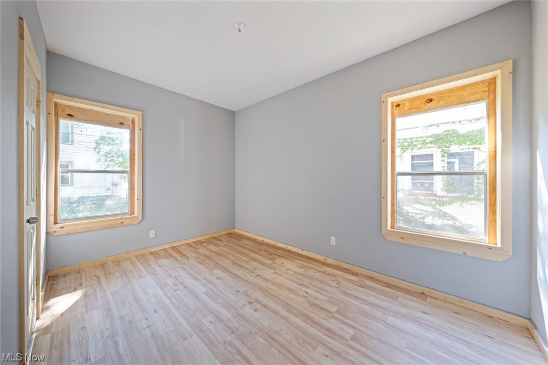 Superior Park Sub/B Schatzinger - Residential Income