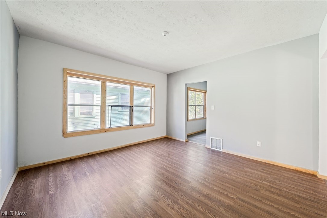 Superior Park Sub/B Schatzinger - Residential Income