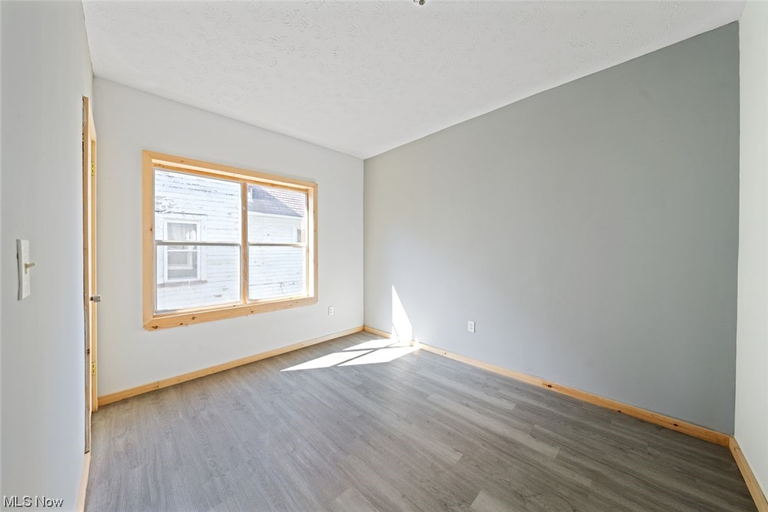 Superior Park Sub/B Schatzinger - Residential Income