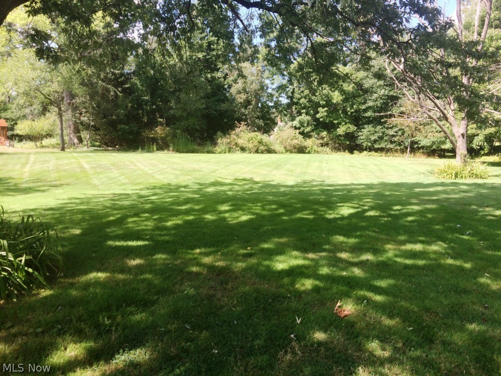 Van Sweringen Co's Shaker Cntr - Residential