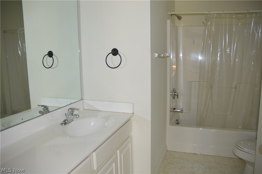 Sutton Woods Estates Ph 4 - Residential Lease