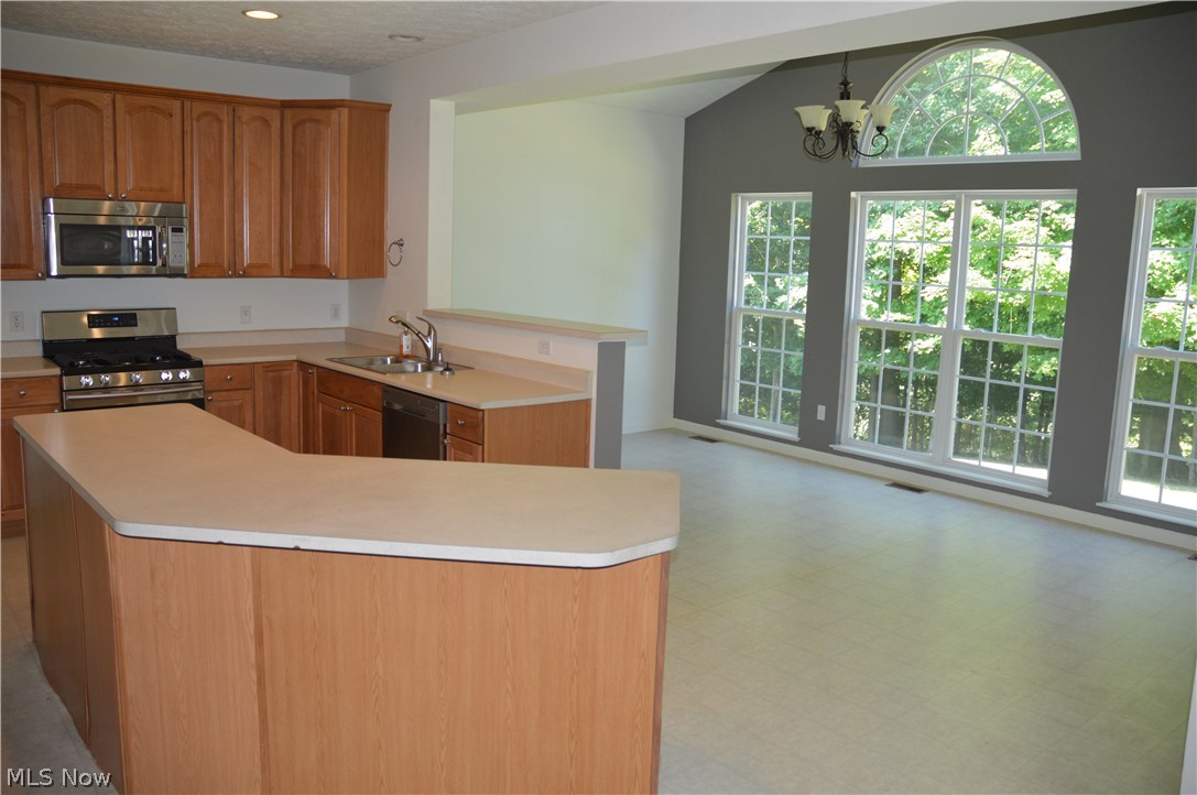 Sutton Woods Estates Ph 4 - Residential Lease