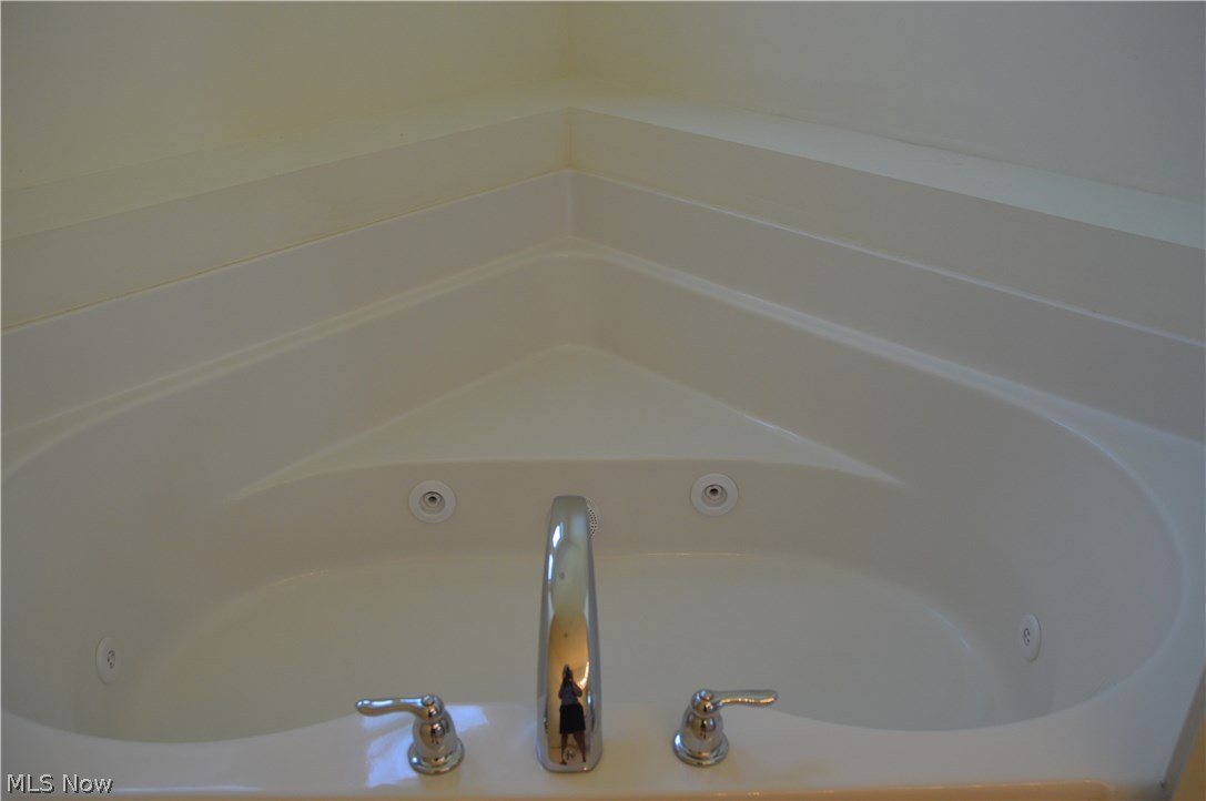 Sutton Woods Estates Ph 4 - Residential Lease