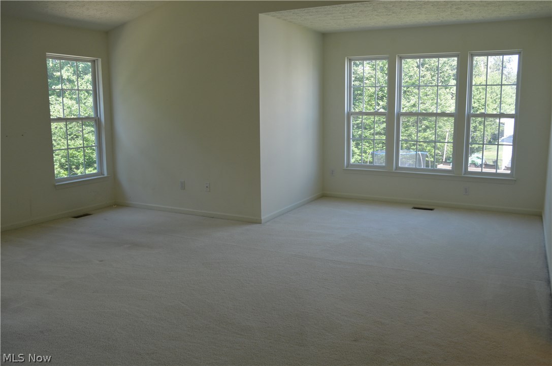 Sutton Woods Estates Ph 4 - Residential Lease