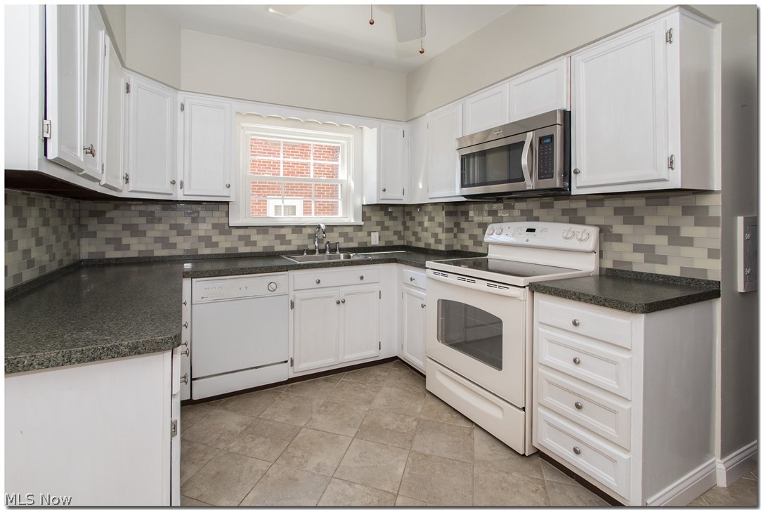 Wh Lucas Companys Hilliard Mea - Residential