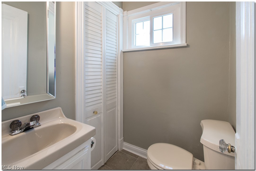 Wh Lucas Companys Hilliard Mea - Residential