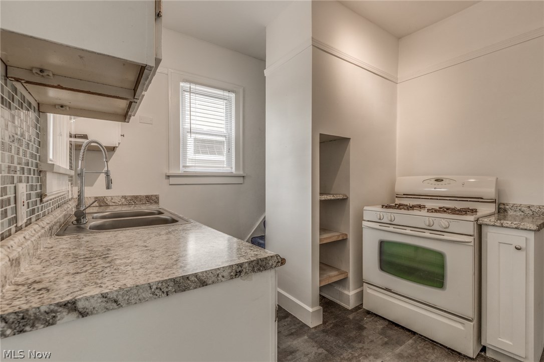 Miner Heights Land Cos - Residential Lease