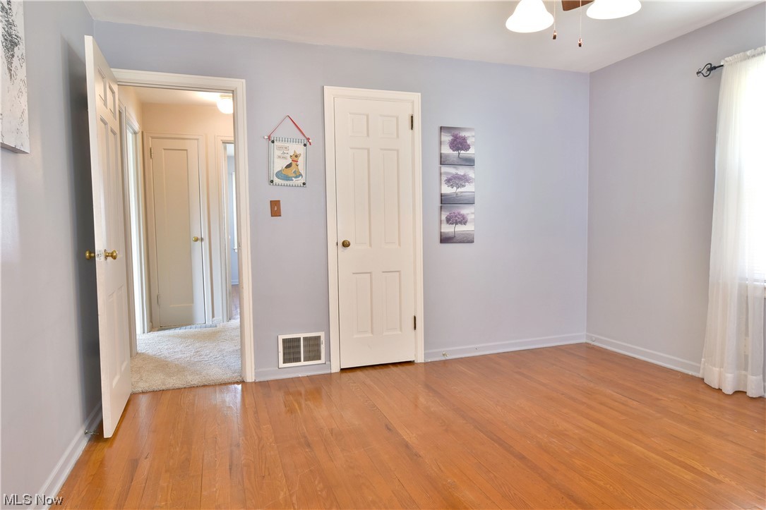 Gibson Realty & Dev Co 03 - Residential