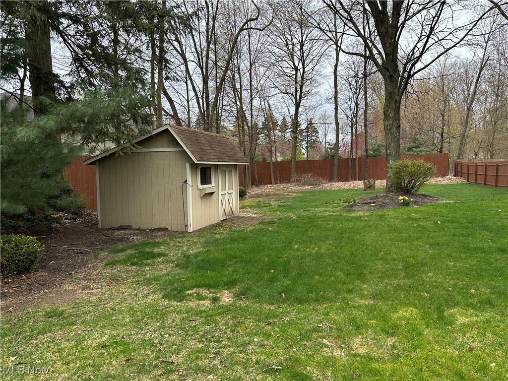 7354 Maple Street, Mentor, Ohio image 5