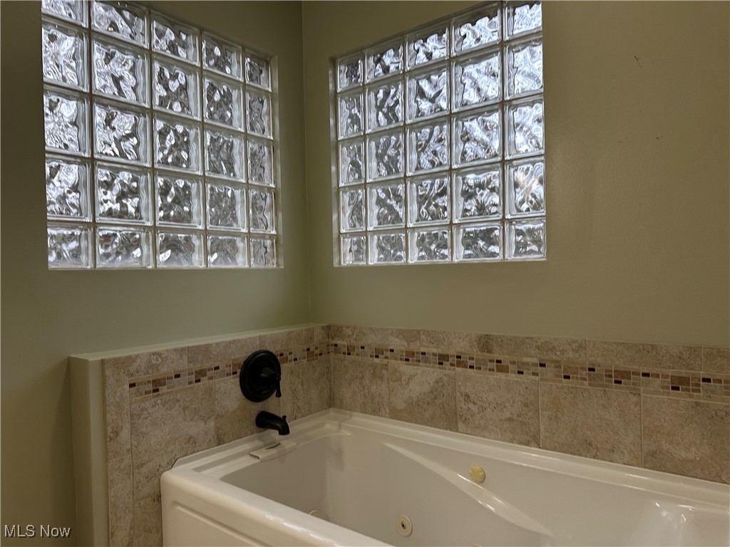 7354 Maple Street, Mentor, Ohio image 15