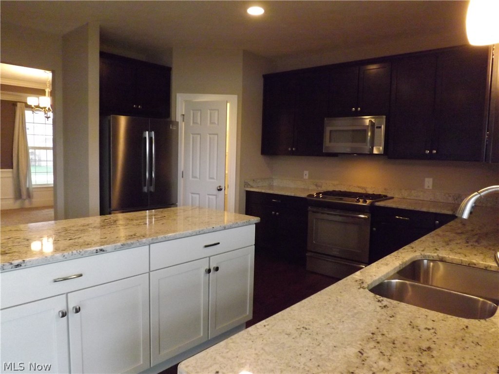 Fox Meadow - Residential