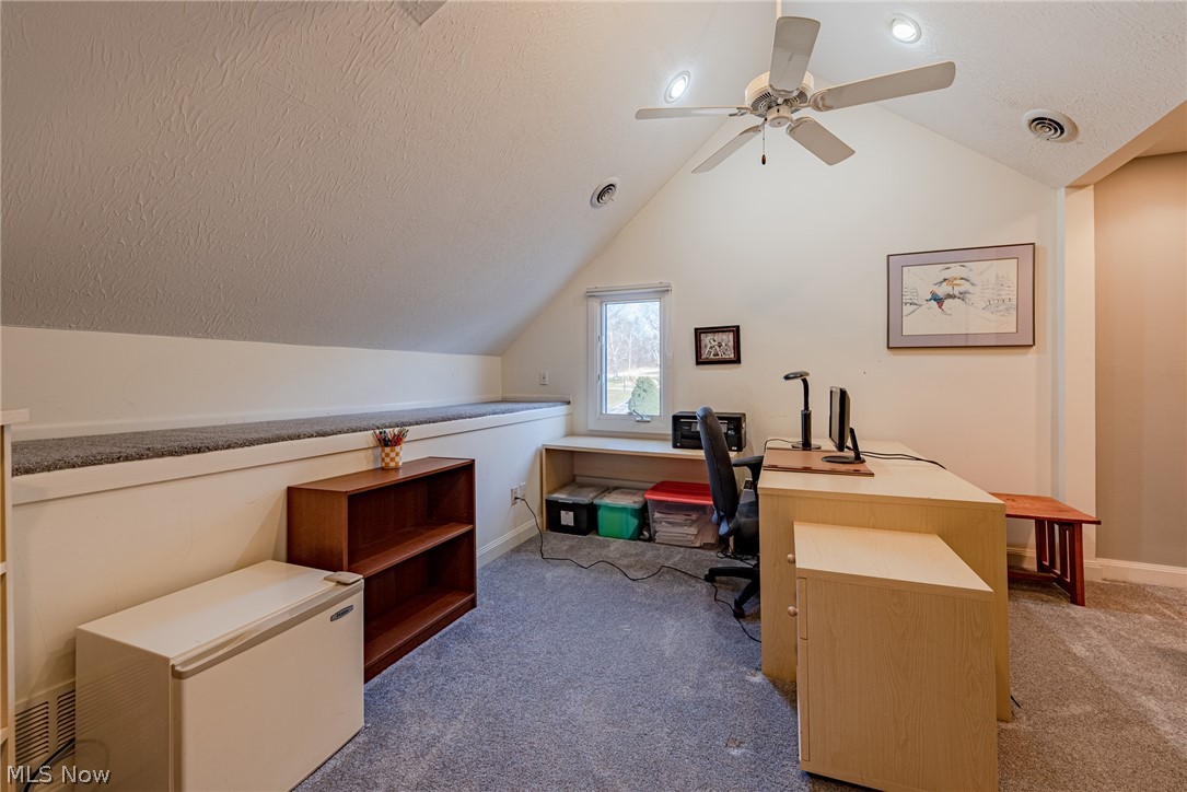 Shaker - Residential